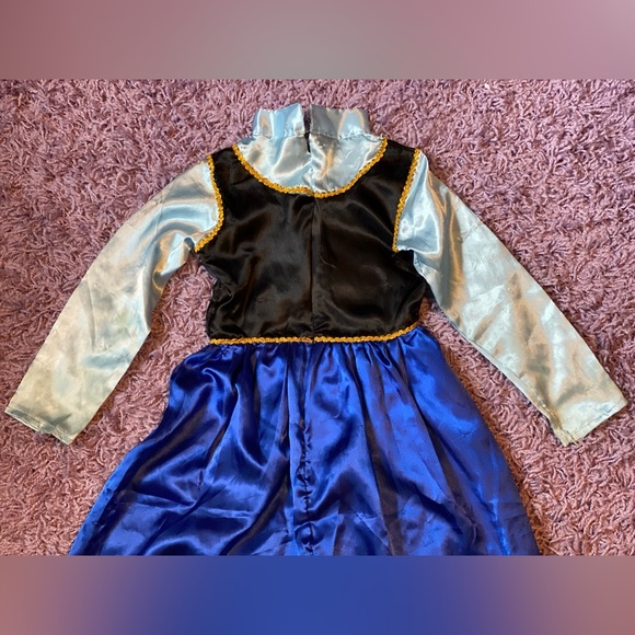 Frozen Anna dress and shawl 8-10 L - Picture 9 of 16